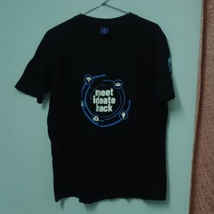 Long black tshirt